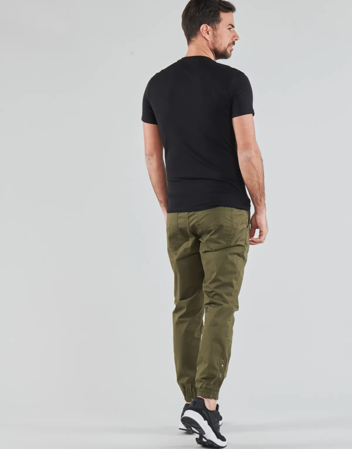 Guess - CN SS CORE TEE Noir Discount