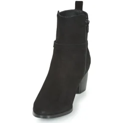 JB Martin - AUDE CROUTEVELOURSNOIR