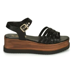 Hot JB Martin - DAPHNE VEAUNOIR