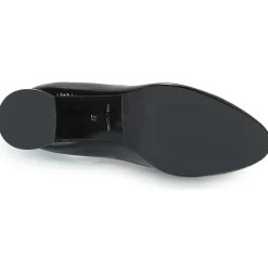 JB Martin - EMMA VERNISNOIR Online