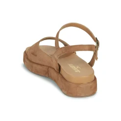 JB Martin - LUCE CHEVREVELOURSCAMEL Hot