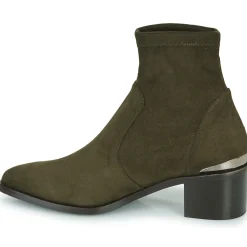 JB Martin - LUCIE Toilesuédéekaki Online