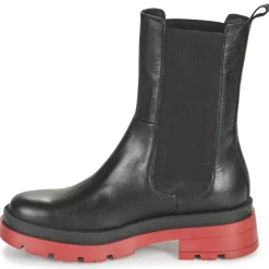 JB Martin - MOTIVEE VEAUNOIR New