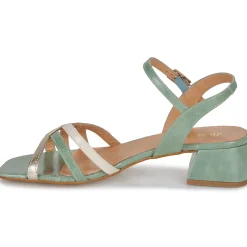 JB Martin - VICTORIA