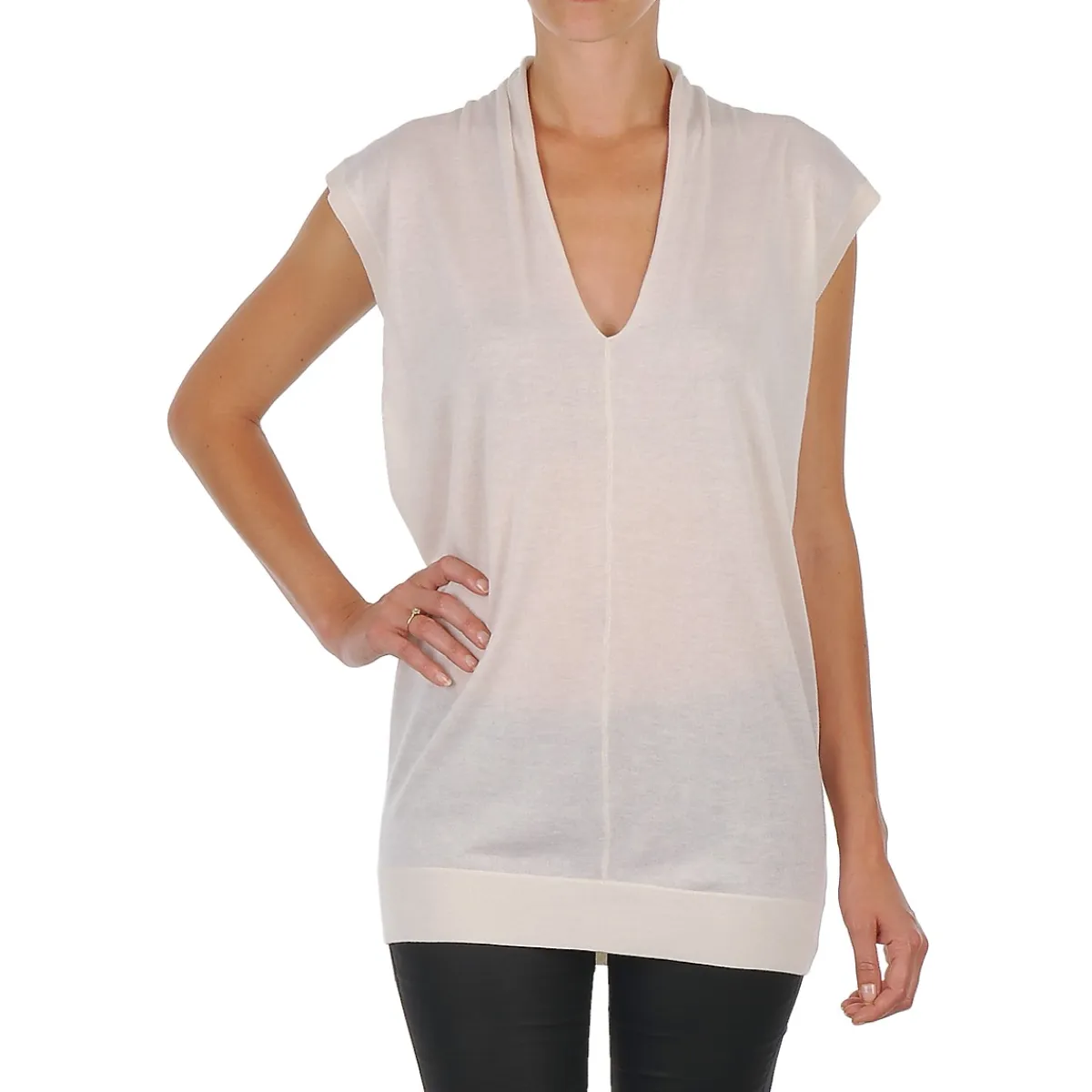 Joseph - V NK TUNIC