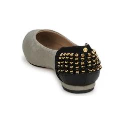 Kat Maconie - CECILIA