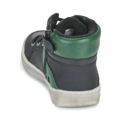 Hot Kickers - LOWELL