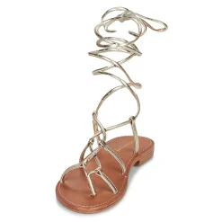 Sale Les Tropéziennes par M Belarbi - HELLEN Doré