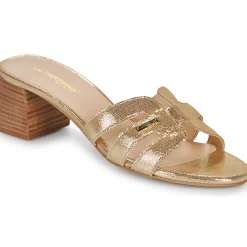 Hot Les Tropéziennes par M Belarbi - LIVIA Doré