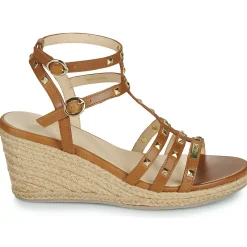 Discount Les Tropéziennes par M Belarbi - LILI Cognac