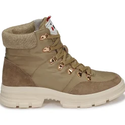 Les Tropéziennes par M Belarbi - CAKE