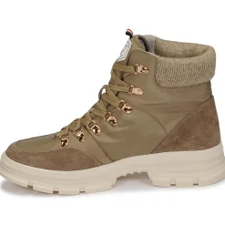 Les Tropéziennes par M Belarbi - CAKE