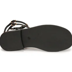 Sale Les Tropéziennes par M Belarbi - Coralie Noir