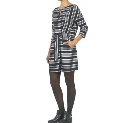 Loreak Mendian - PILI