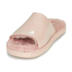 Melissa - FLUFFY SIDE AD Rose