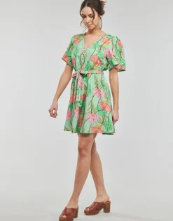 Molly Bracken - ZELIE