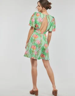 Molly Bracken - ZELIE