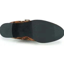 Moony Mood - PETROLIA