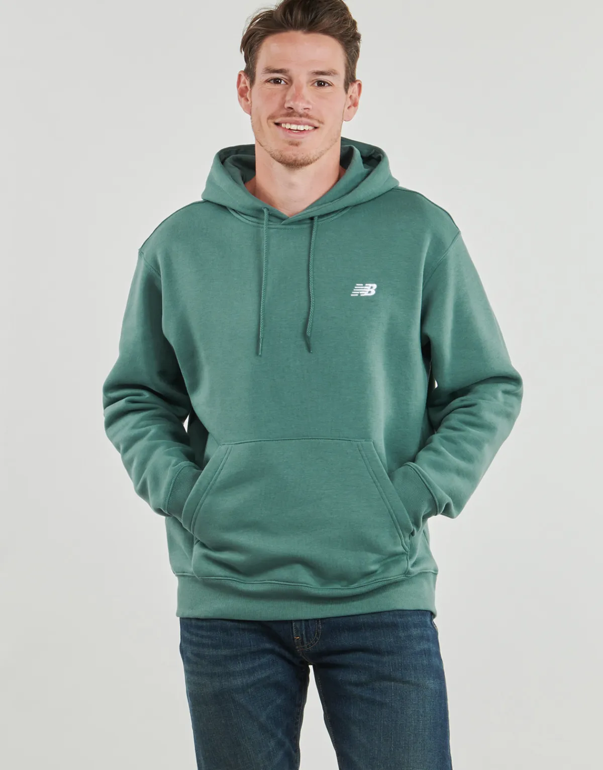 New Balance - SMALL LOGO HOODIE
