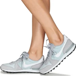 Nike - W INTERNATIONALIST