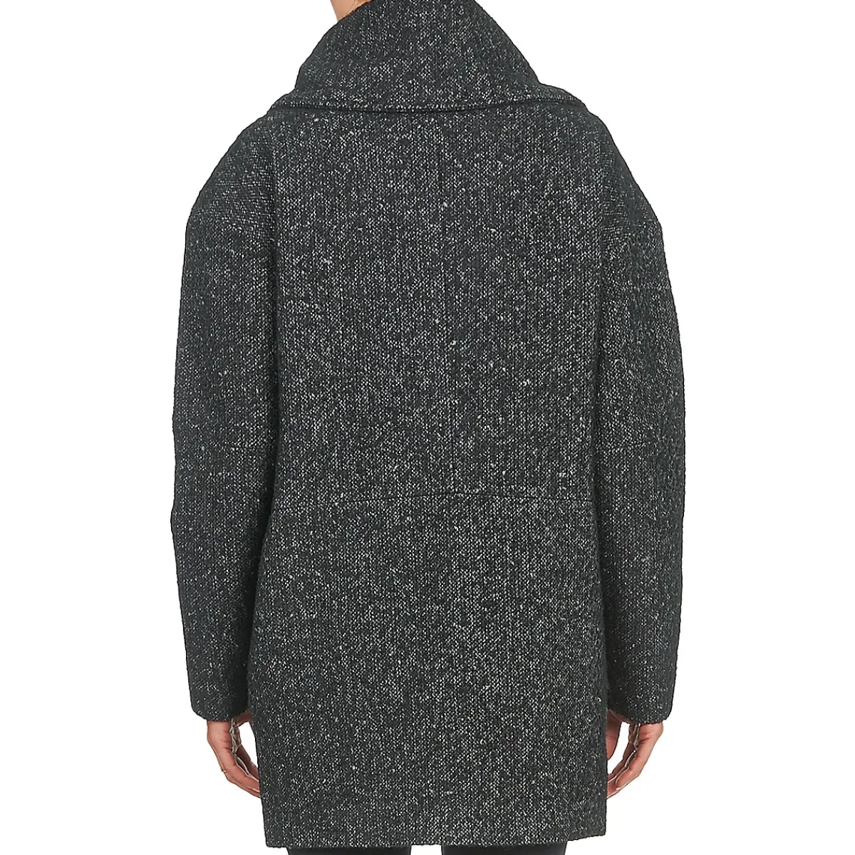 Noisy May - ROUND Best