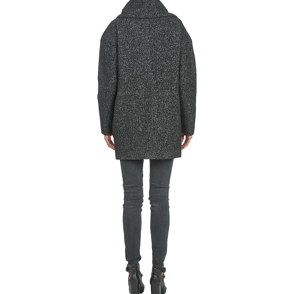 Noisy May - ROUND Best