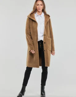 Oakwood - ANGELIQUE Cognac Sale