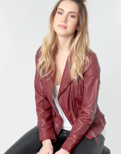 Oakwood - CAMERA Rouge New