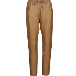 Oakwood - GIFT Camel New