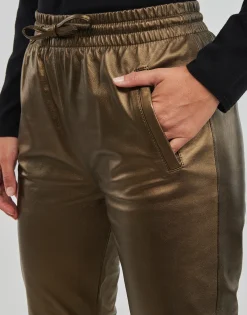 Oakwood - GIFT METAL