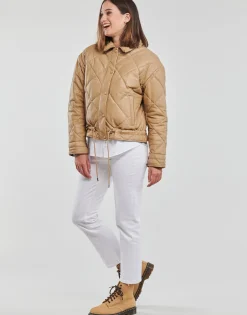 Oakwood - TRAVEL Camel Sale