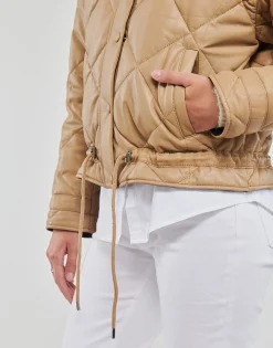 Oakwood - TRAVEL Camel Sale