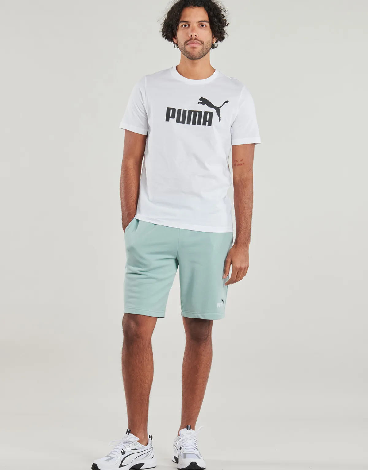Puma - ESS 2 COLOR LOGO SHORT