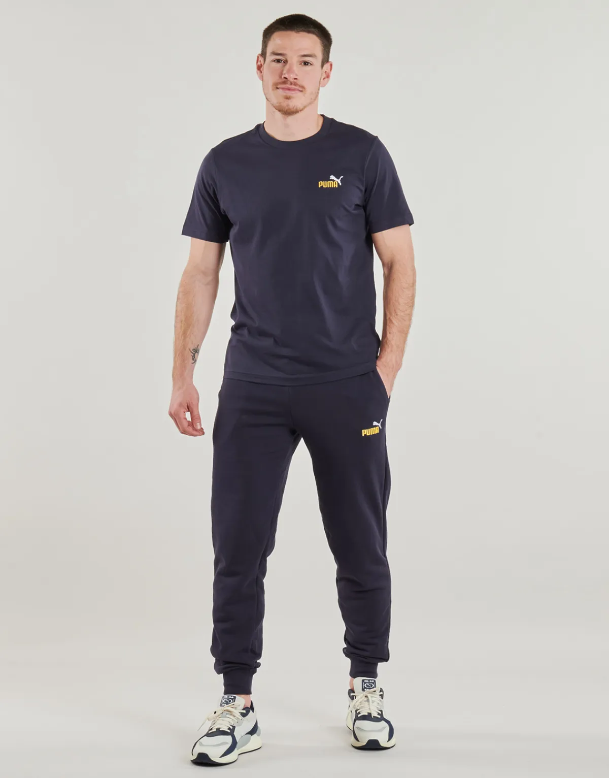 Puma - ESS 2 COLOR LOGO SWEATPANTS Marine New