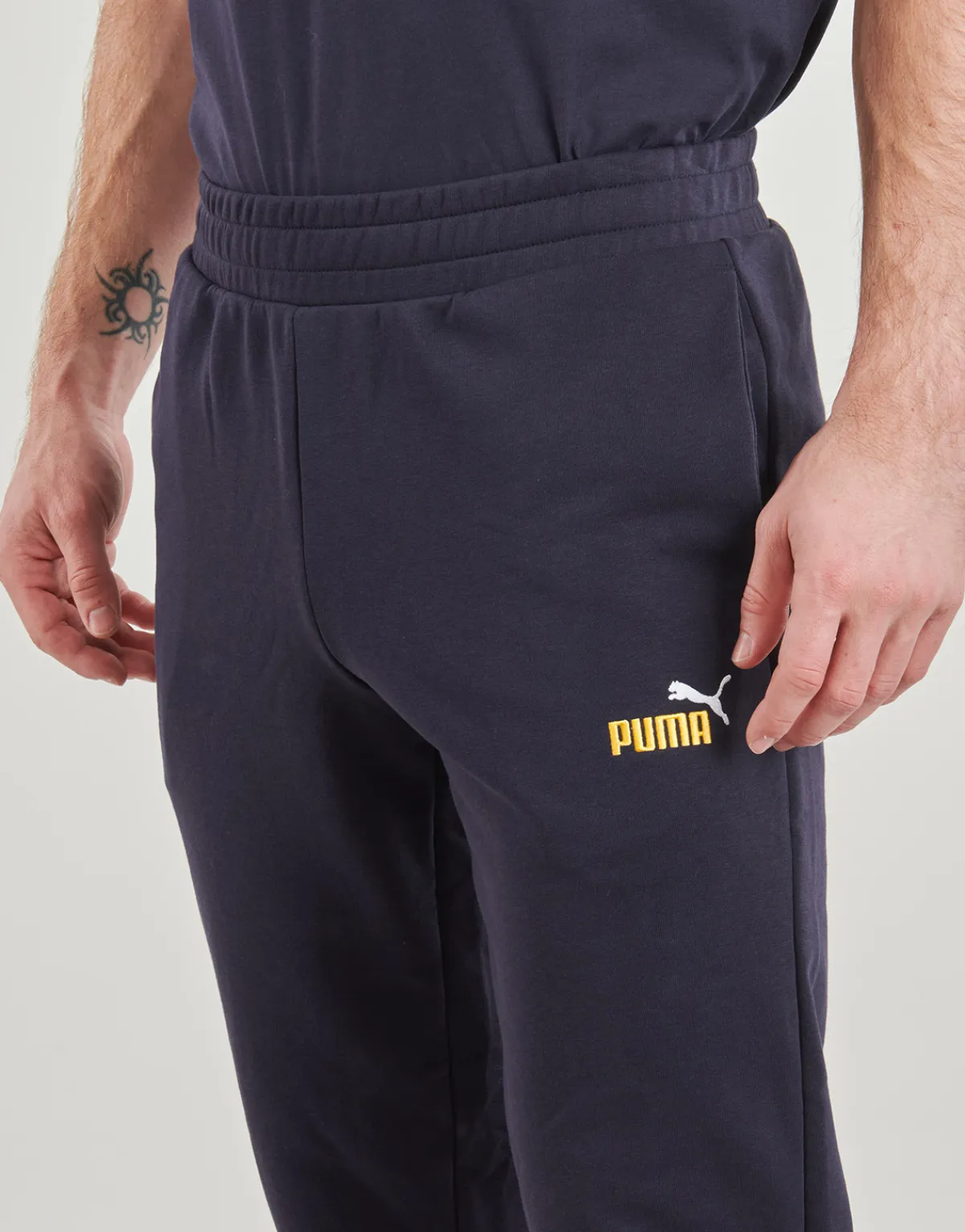 Puma - ESS 2 COLOR LOGO SWEATPANTS Marine New