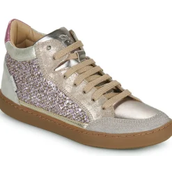 Shoo Pom - PLAY CONNECT