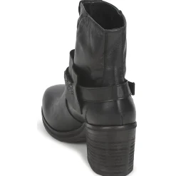 Strategia - MAUTAU Noir Clearance