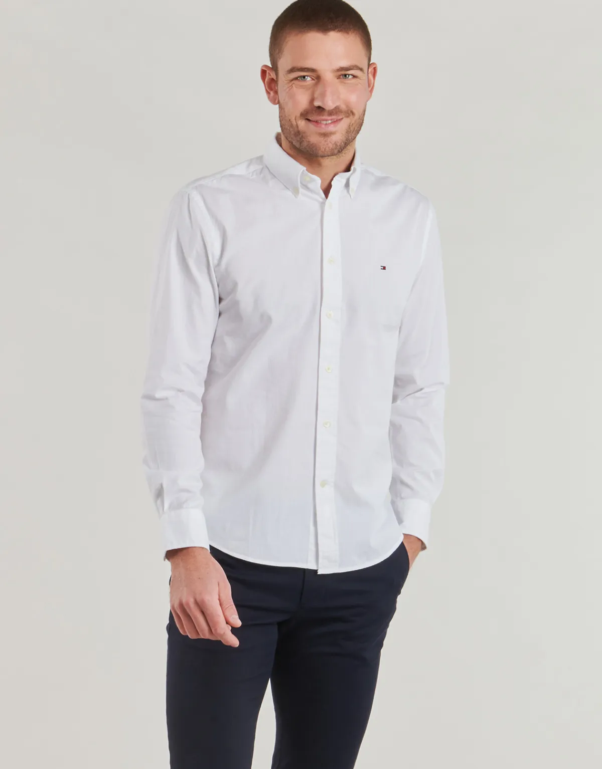 Discount Tommy Hilfiger - CORE FLEX POPLIN SOLID RF SHIRT Blanc