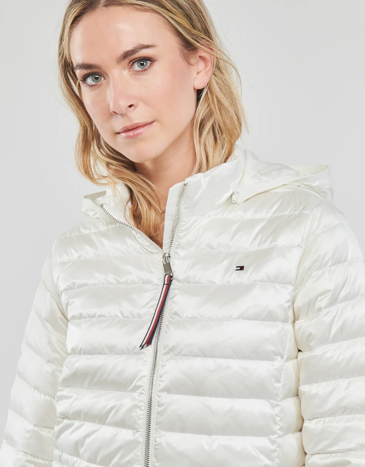 Tommy Hilfiger - FEMININE LW DOWN JACKET