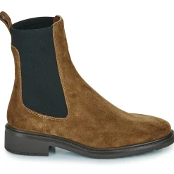 Unisa - EAST Camel Clearance