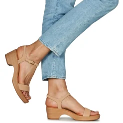 Unisa - IRITA Nude New