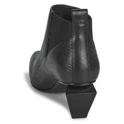 United nude - JACKY X