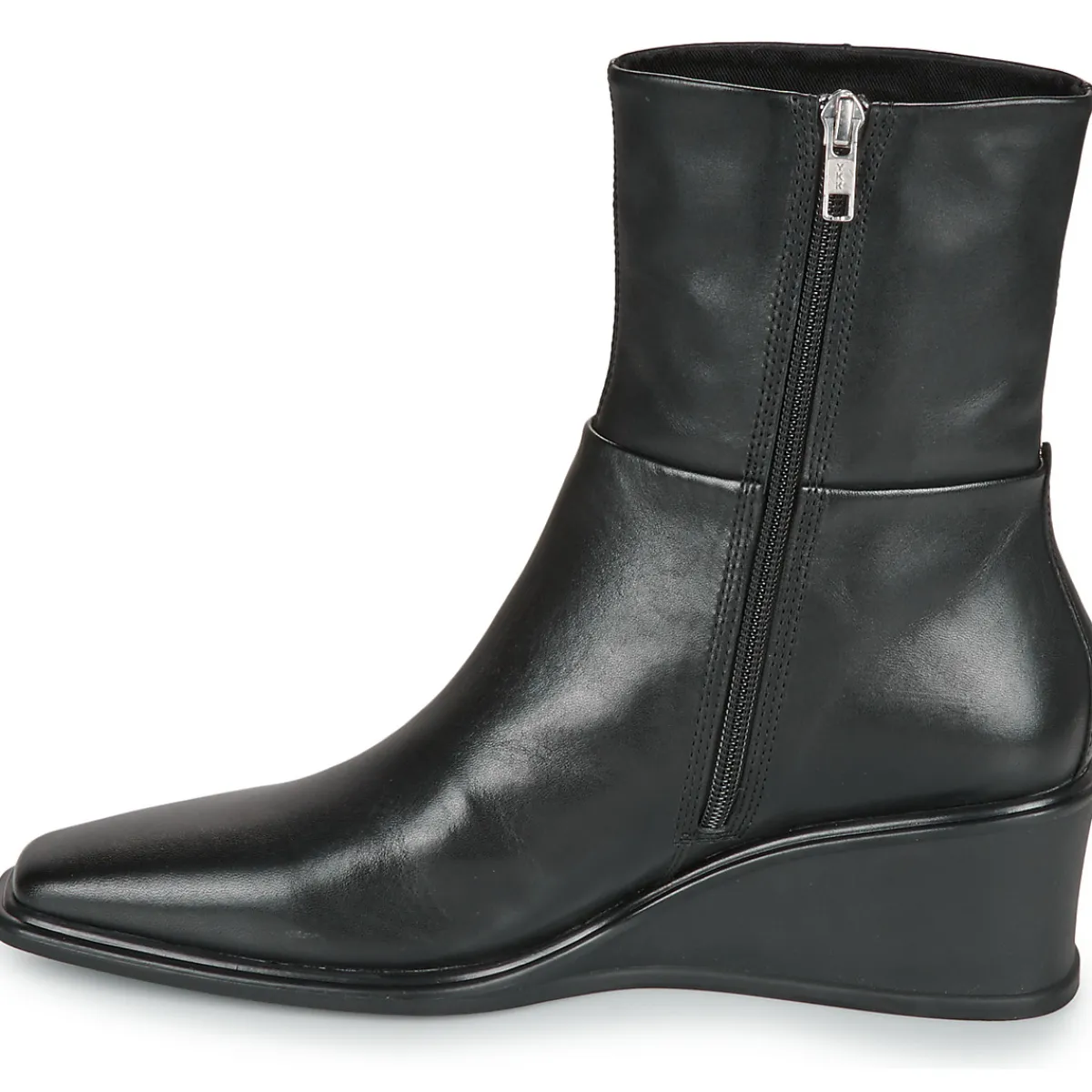 Vagabond Shoemakers - AINO