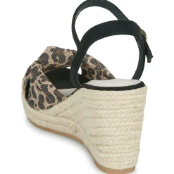 Vanessa Wu - AUDE Best