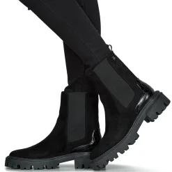 Vanessa Wu - GRETA Noir