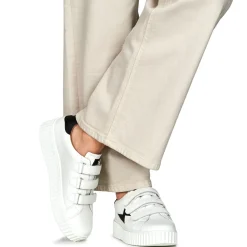 Vanessa Wu - LARISSA