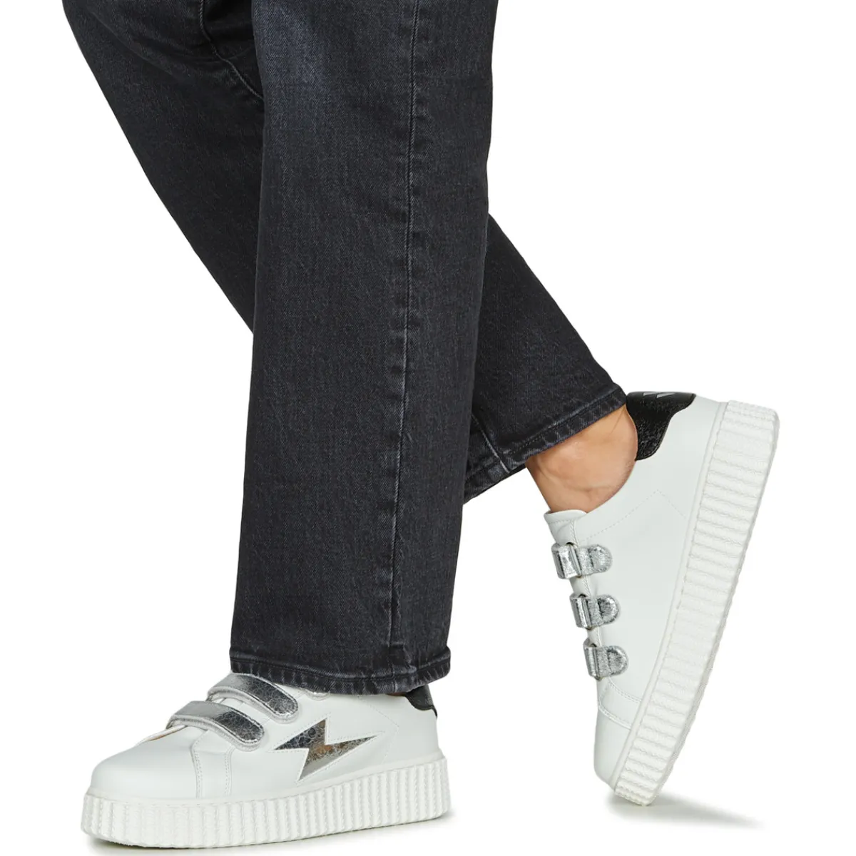 Vanessa Wu - MARILOU