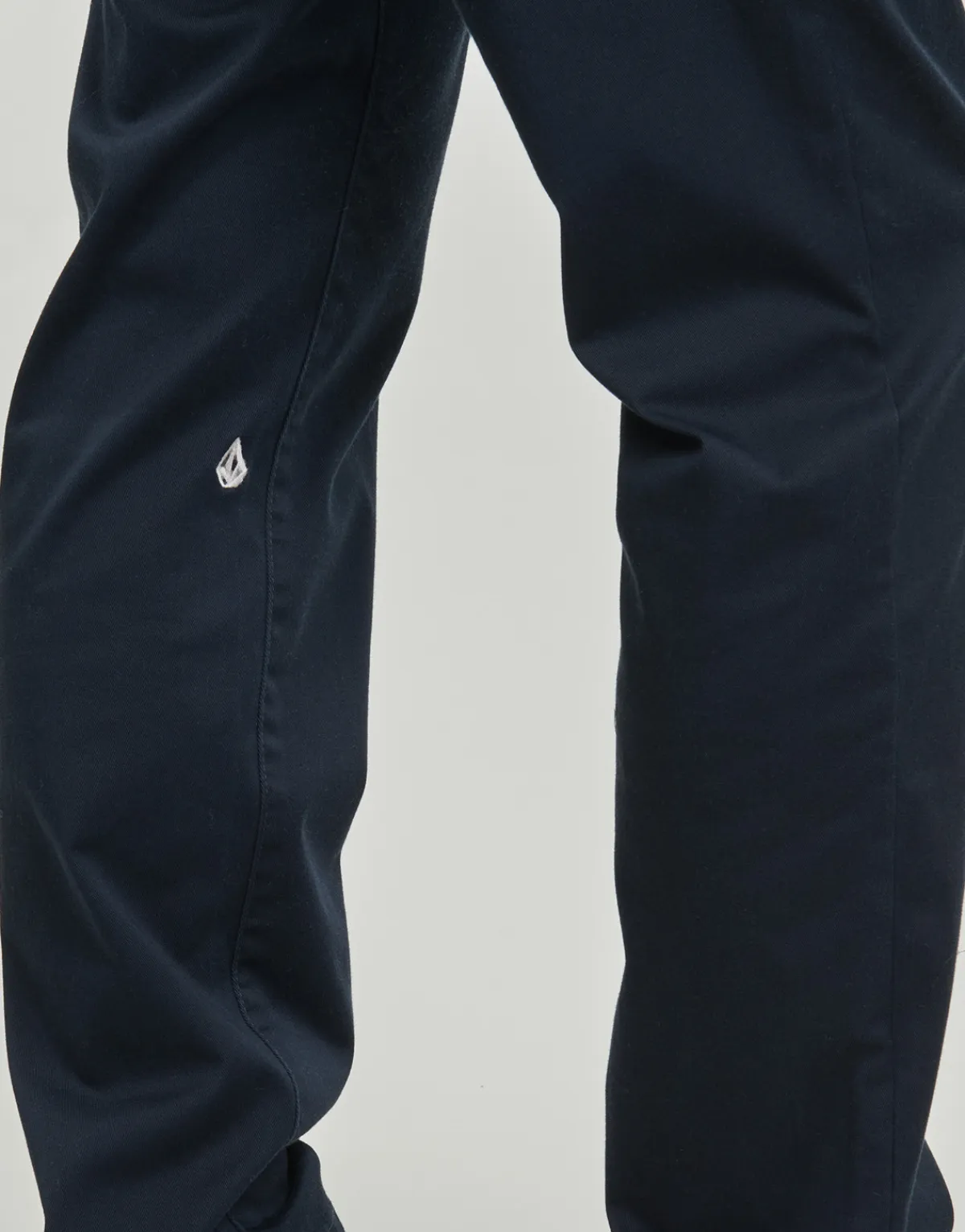 Volcom - FRICKIN MODERN STRET