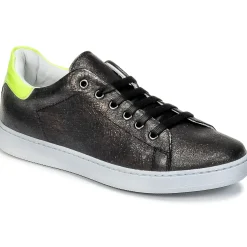 Young Elegant People - EDEN Sale