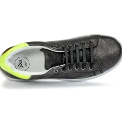 Young Elegant People - EDEN Sale